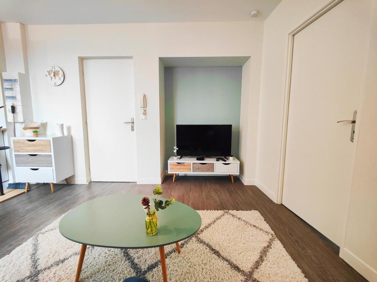 Agréable T2 neuf -le DÔME- Riom Extérieur photo